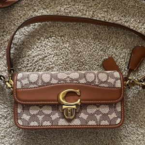 Coach Studio Baguette in Signature Textile Jacquard